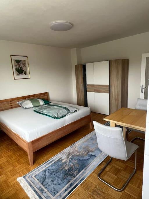 Wohnung In Graz Luaran gambar
